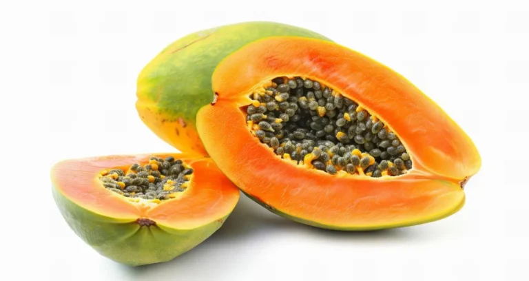 7 curiosidades sobre o mamão para sua dieta